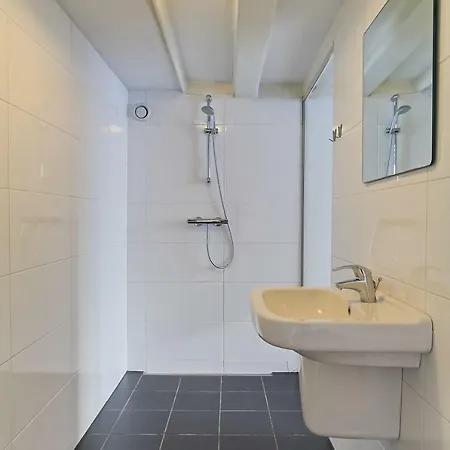 Spacious Canal Apartamento